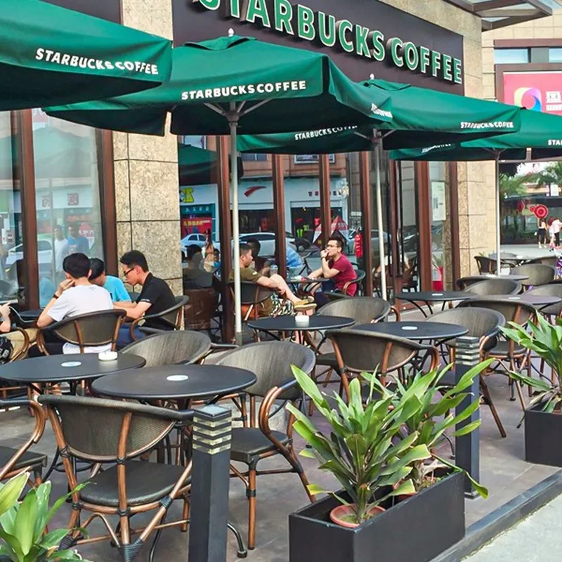Outdoor Furniture In Store - Комплект уличной мебели для патио из